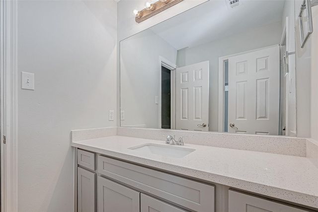 10327 Sablebrook Lane, Houston, TX 77095