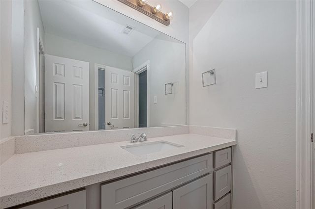 10327 Sablebrook Lane, Houston, TX 77095