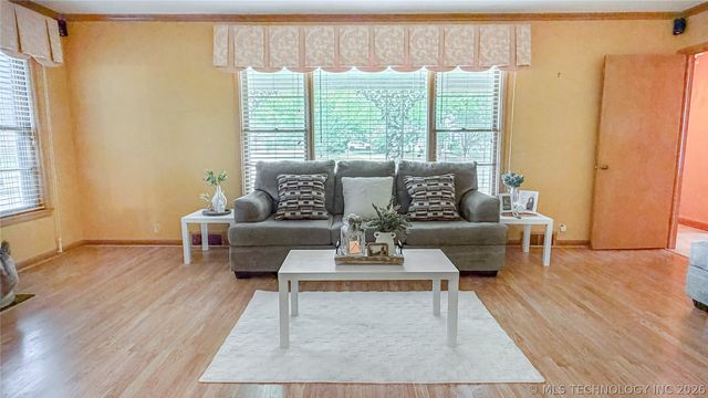 1024 Stanley SW, Ardmore, OK 73401