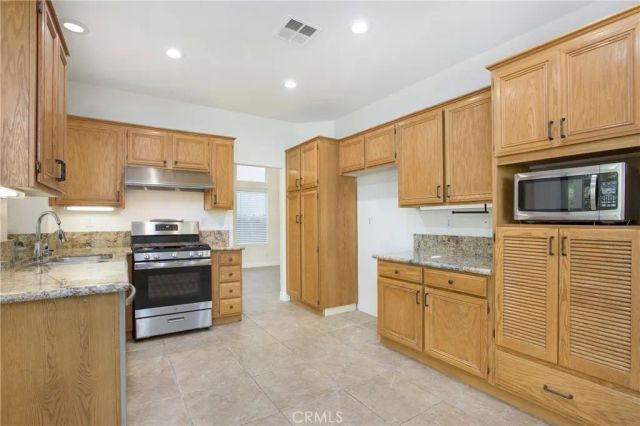 16 Parremo, Mission Viejo, CA 92692