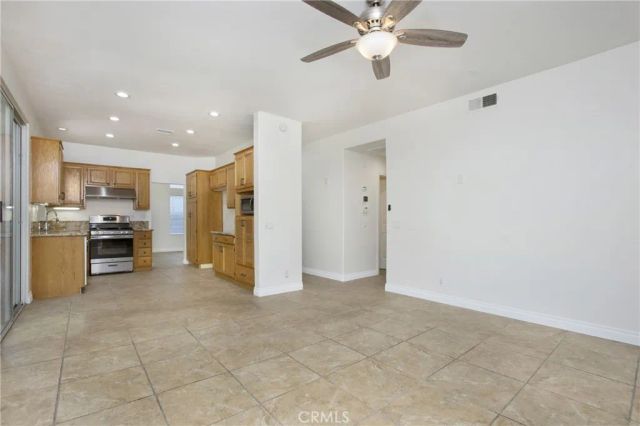16 Parremo, Mission Viejo, CA 92692