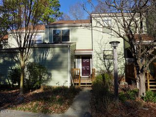 206 Cedarwood Lane, Carrboro, NC 27510