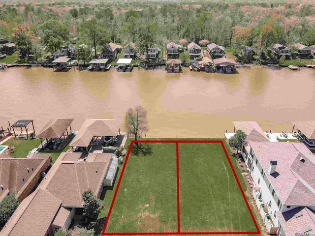 21049 Waterfront East Dr, Maurepas, LA 70449