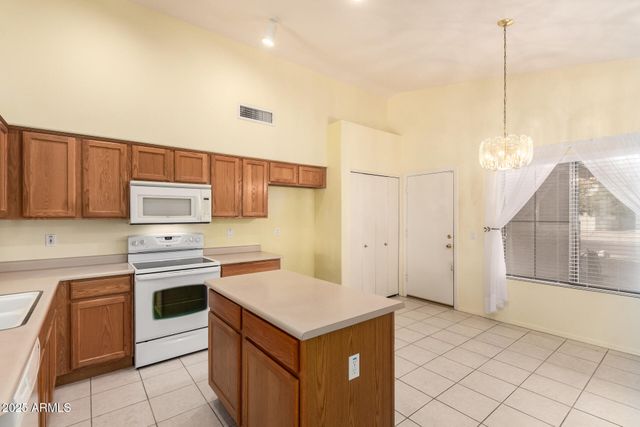 14701 W CARLIN Drive, Surprise, AZ 85374