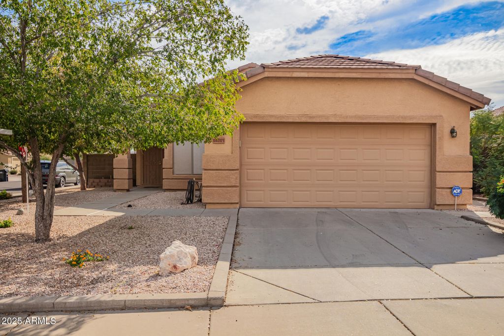 14701 W CARLIN Drive, Surprise, AZ 85374