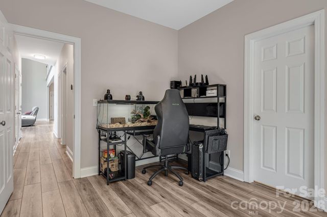 35 Chesten Mountain Drive, Asheville, NC 28803