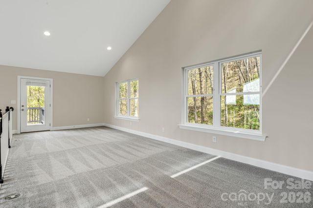 35 Chesten Mountain Drive, Asheville, NC 28803
