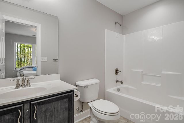 35 Chesten Mountain Drive, Asheville, NC 28803