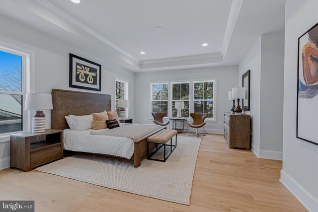 2316 JOHN MARSHALL DR, Arlington, VA 22205