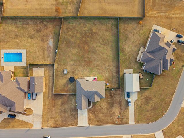 125 Mayberry Dr, Cabot, AR 72023