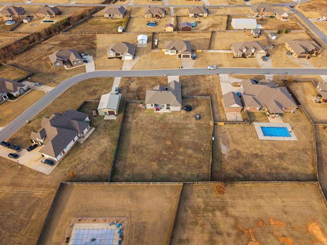 125 Mayberry Dr, Cabot, AR 72023