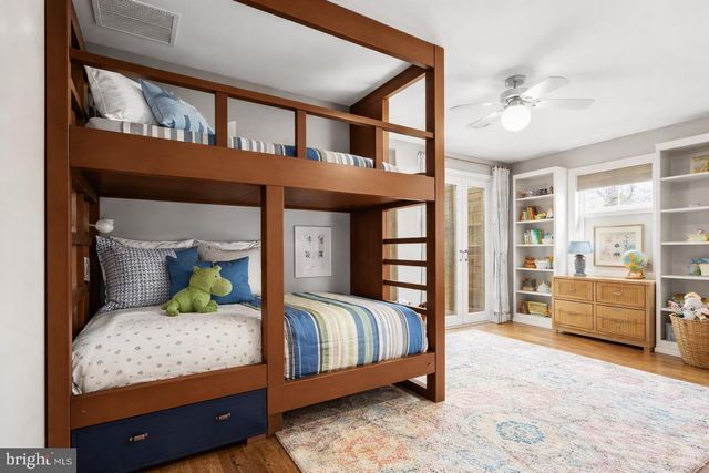 5714 HUNTINGTON PKWY, Bethesda, MD 20814