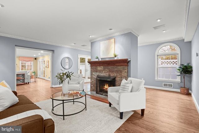 5714 HUNTINGTON PKWY, Bethesda, MD 20814