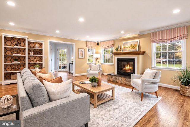 5714 HUNTINGTON PKWY, Bethesda, MD 20814