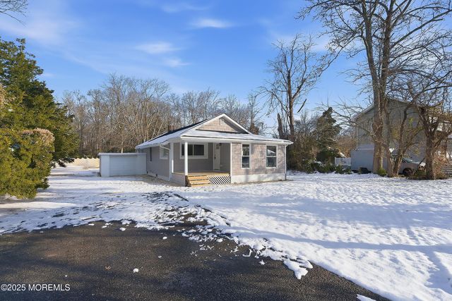 630 E Bay Avenue, Barnegat, NJ 08005