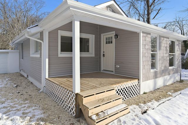 630 E Bay Avenue, Barnegat, NJ 08005