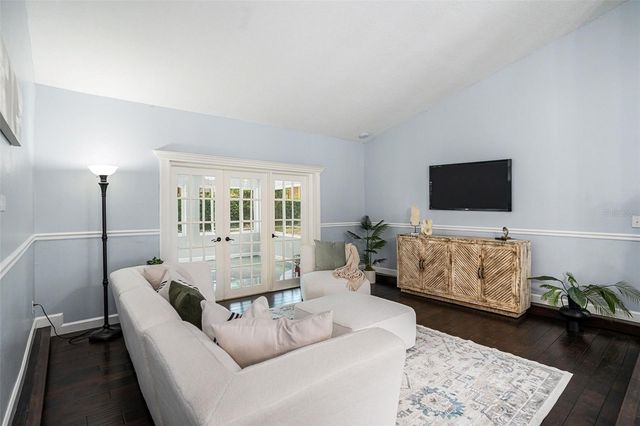 3721 MONARCH DRIVE, Tampa, FL 33618