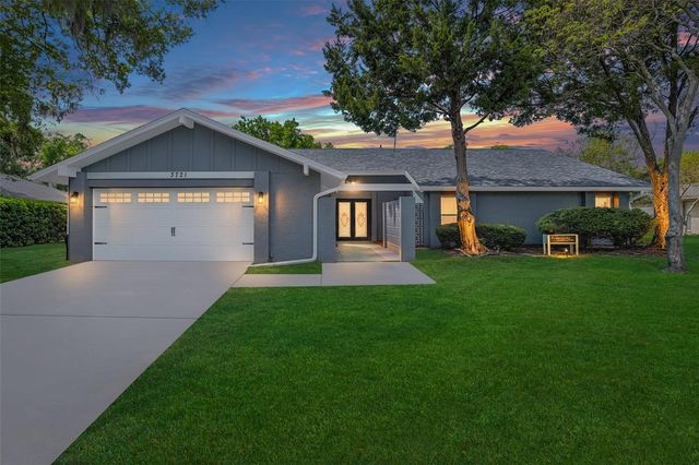 3721 MONARCH DRIVE, Tampa, FL 33618