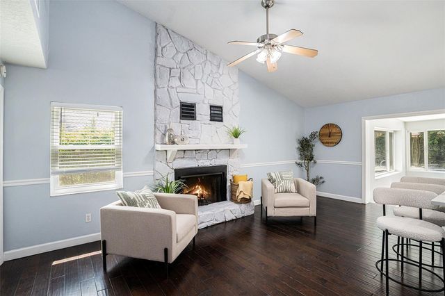 3721 MONARCH DRIVE, Tampa, FL 33618