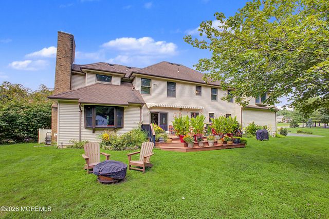 9 Stacy Drive, Cream Ridge, NJ 08514