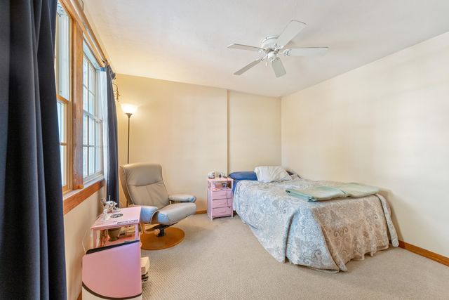 724 Route 28 APT 2D, Harwich Port, MA 02646