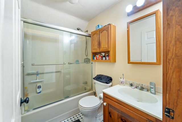 724 Route 28 APT 2D, Harwich Port, MA 02646