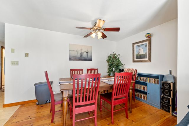724 Route 28 APT 2D, Harwich Port, MA 02646