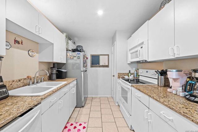 3326 Stoney Star, San Antonio, TX 78247