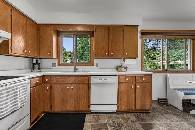 4810 Retana Drive, Madison, WI 53714