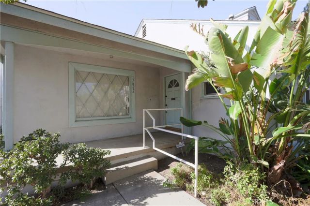 17062 San Fernando Mission Boulevard, Granada Hills, CA 91344