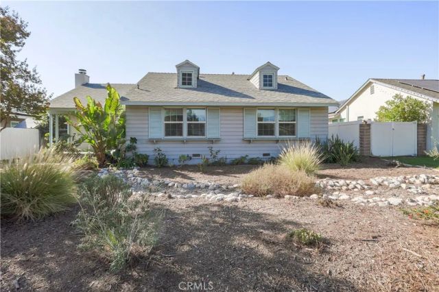 17062 San Fernando Mission Boulevard, Granada Hills, CA 91344