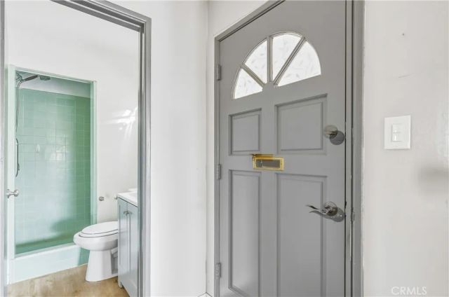 17062 San Fernando Mission Boulevard, Granada Hills, CA 91344