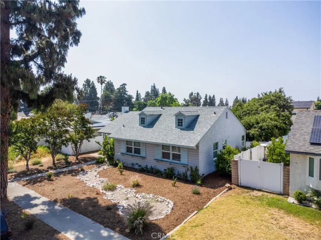 17062 San Fernando Mission Boulevard, Granada Hills, CA 91344
