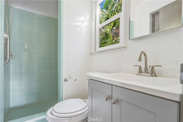 17062 San Fernando Mission Boulevard, Granada Hills, CA 91344