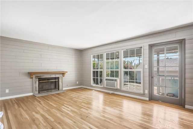 17062 San Fernando Mission Boulevard, Granada Hills, CA 91344