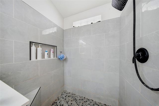 6618 SUMMER COVE DRIVE, Riverview, FL 33578