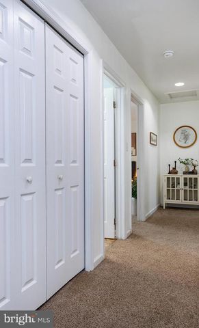 606 BUTTERFLY CIR, Dallastown, PA 17313