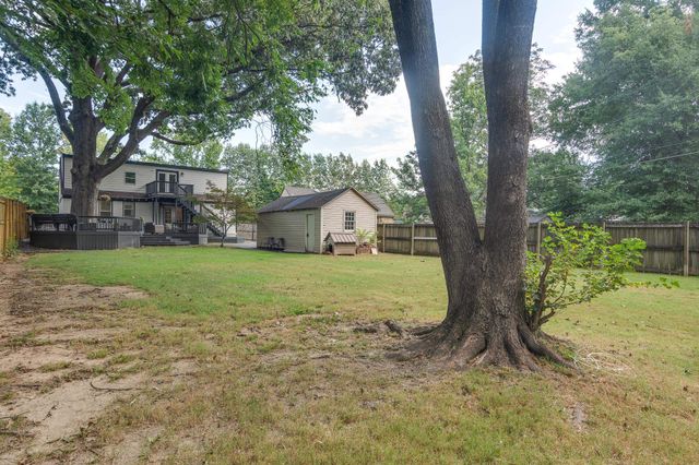 3757 N SWAN RIDGE CIR, Memphis, TN 38122