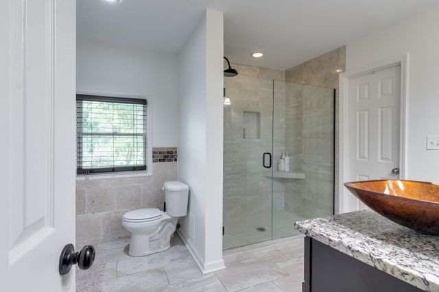 3757 N SWAN RIDGE CIR, Memphis, TN 38122
