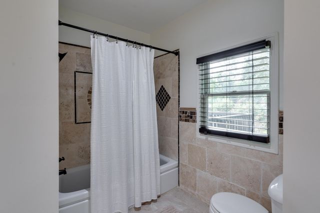 3757 N SWAN RIDGE CIR, Memphis, TN 38122