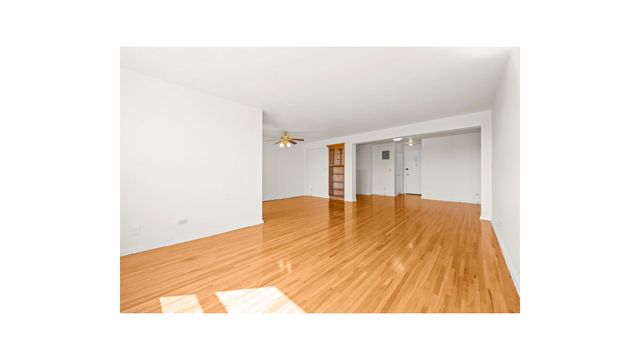 6300 Riverdale Ave Apt 5A, New York City, NY 10471