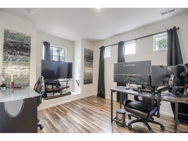 18040 E 106th Ave, Commerce City, CO 80022