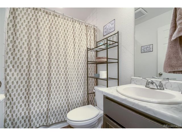 18040 E 106th Ave, Commerce City, CO 80022