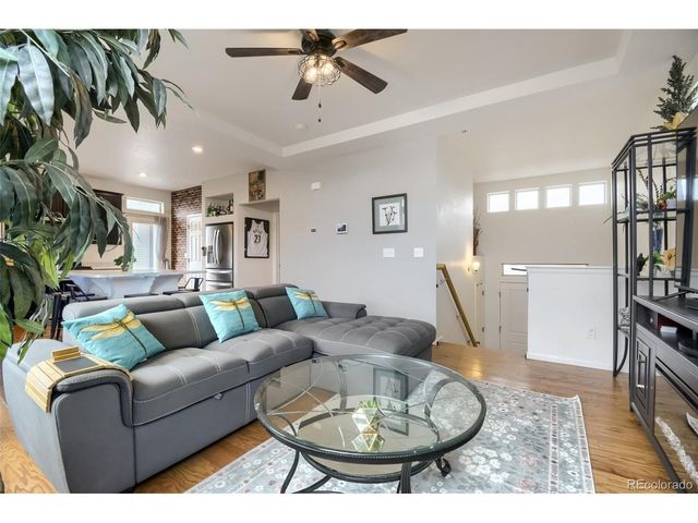 18040 E 106th Ave, Commerce City, CO 80022