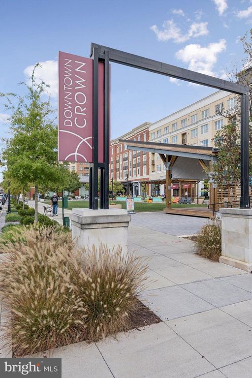 Image 36 of property listing at 502 DIAMONDBACK DR #310, Gaithersburg, MD 20878