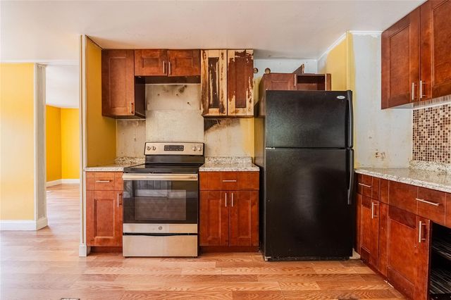 5850 RED FOX DRIVE, Winter Haven, FL 33884