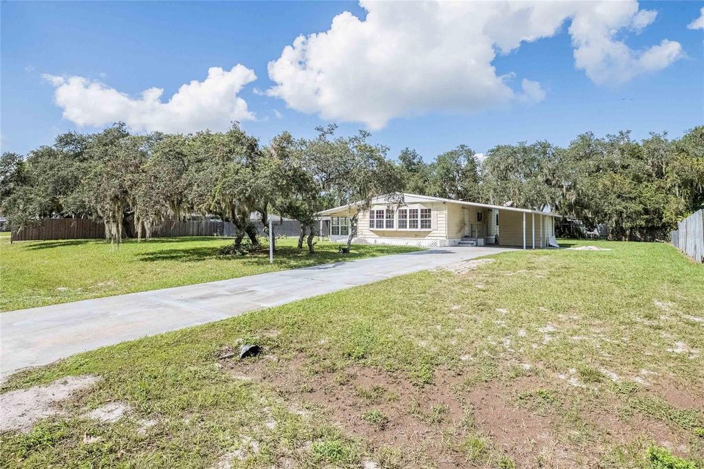 5850 RED FOX DRIVE, Winter Haven, FL 33884