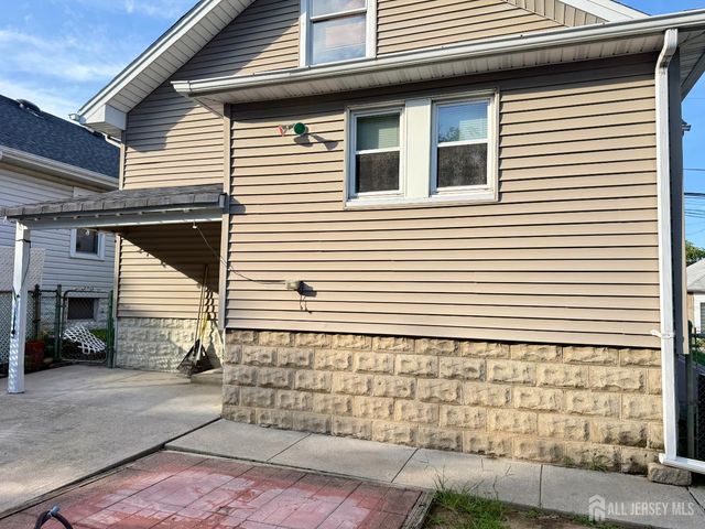 324 Welsh Street, South Amboy, NJ 08879