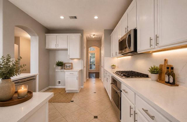 302 Trillium Drive, Sugar Land, TX 77479