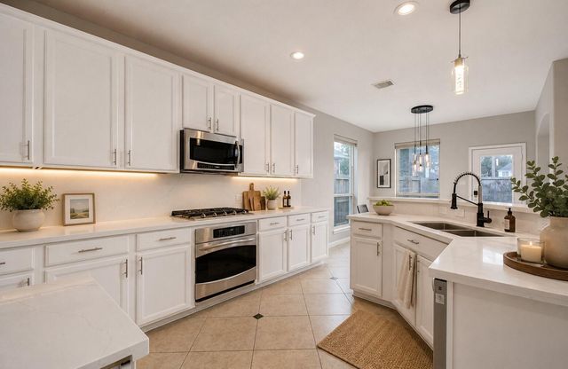 302 Trillium Drive, Sugar Land, TX 77479